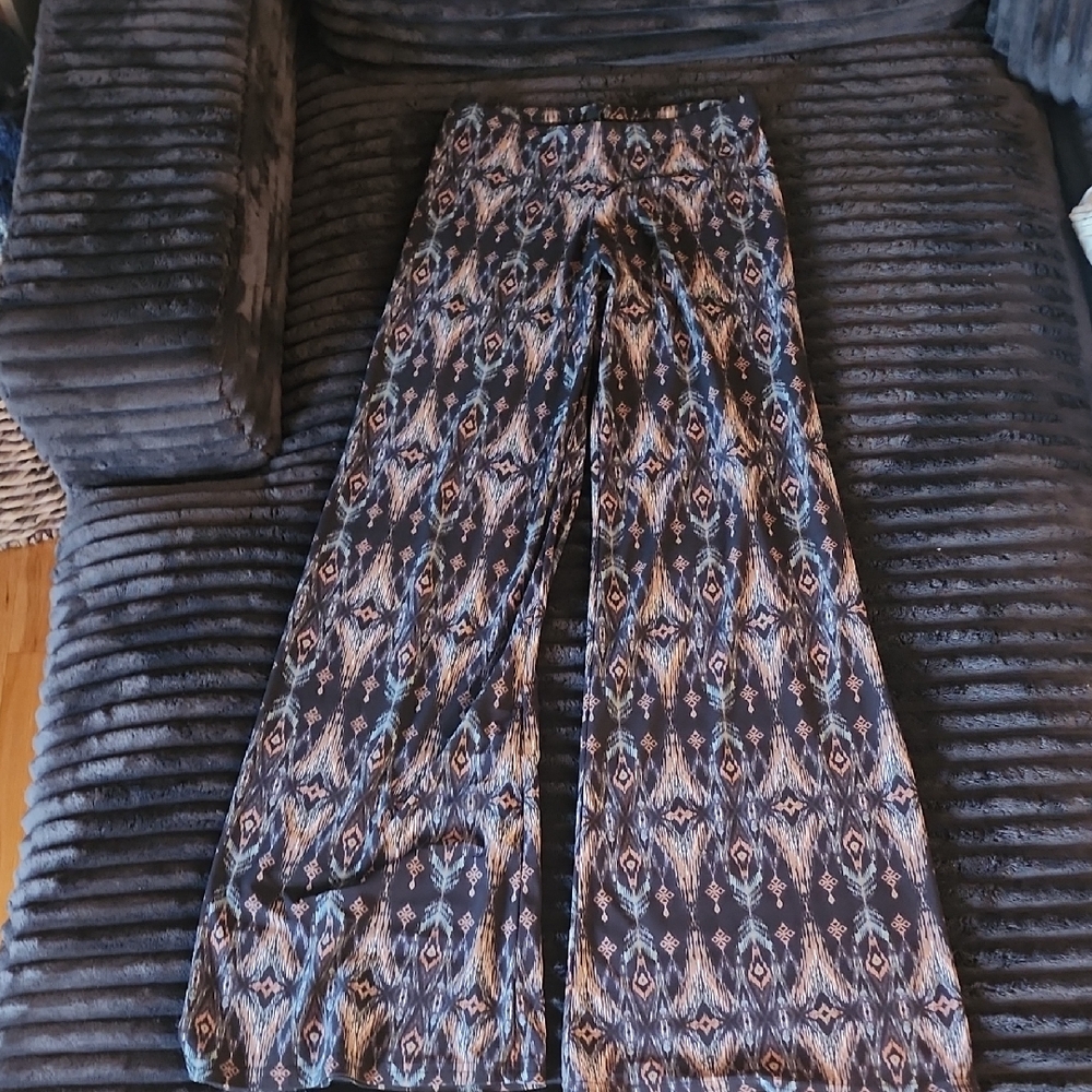Printed Boot Cut Pants in Black Multi-Color